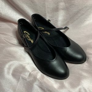 CAPEZIO Jr Footlight Character Shoe BLACK